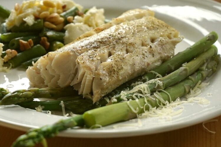 Ile kcal ma bób gotowany na parze? | bób gotowany na parze kcal