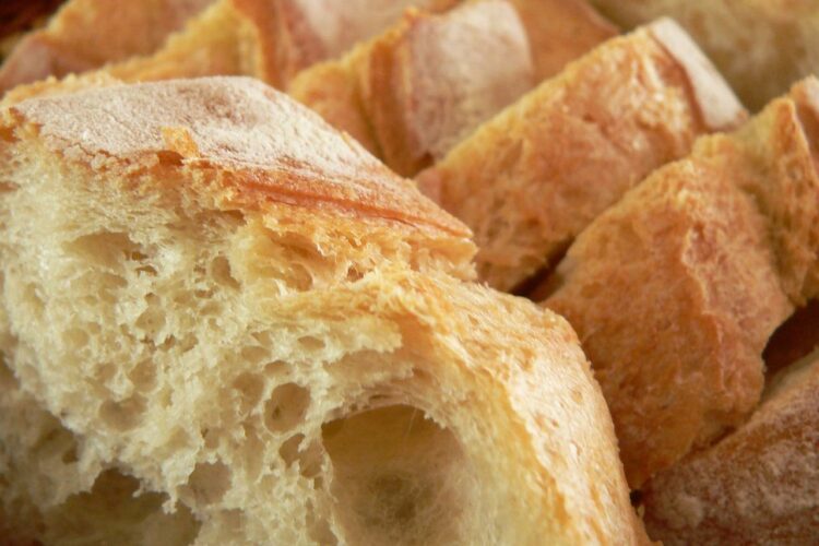 Ile kcal ma bułka żytnia? | bułka żytnia kcal