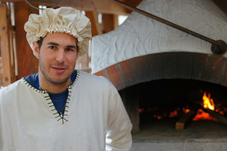 Ile kcal ma cała pizza? | cała pizza kcal