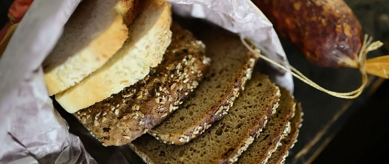 Ile kcal ma chleb wieloziarnisty? | chleb wieloziarnisty kcal