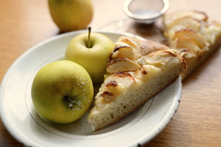 Ile kcal ma drożdżówka z owocami? | drożdżówka z owocami kcal