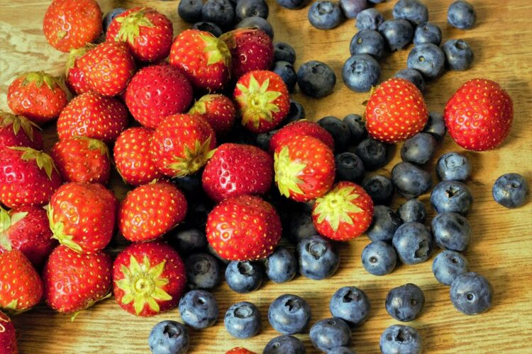 Ile kcal ma dżem truskawkowy? | dżem truskawkowy kcal