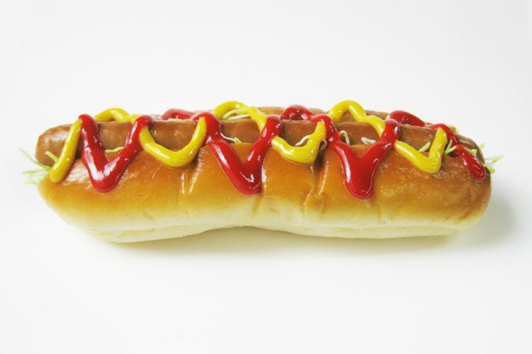 Ile kcal ma hotdog? | hotdog kcal