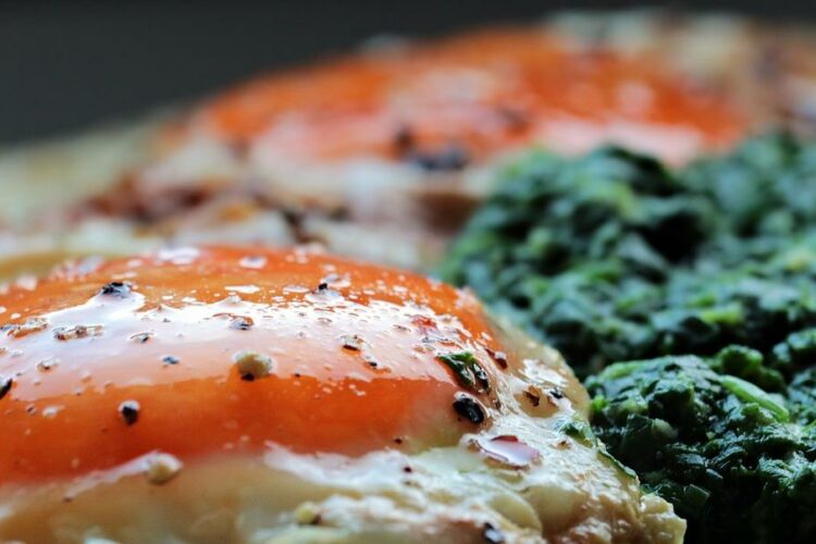 Ile kcal ma jajko smazone? | jajko smazone kcal