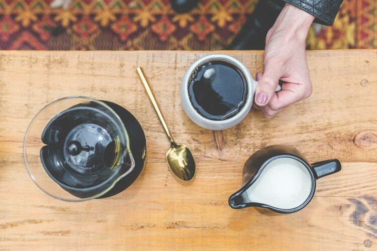 Ile kcal ma kawa parzona z mlekiem? | kawa parzona z mlekiem kcal