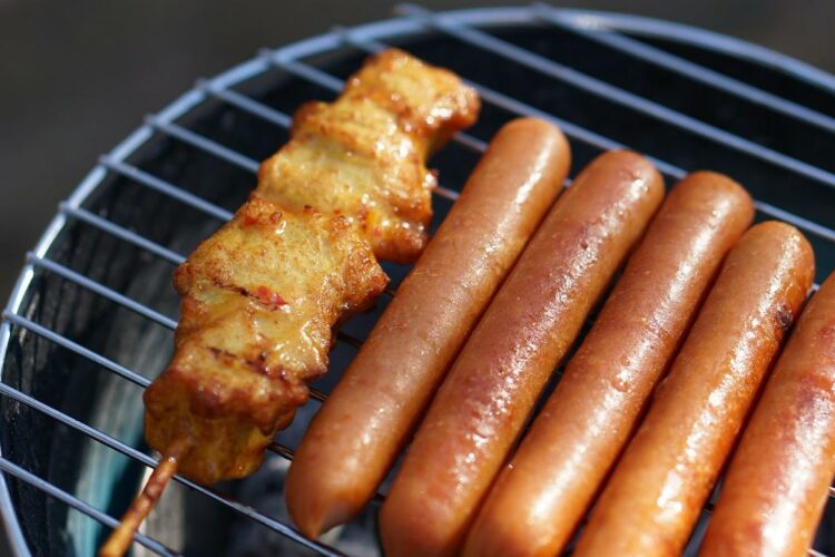 Ile kcal ma kiełbasa drobiowa? | kiełbasa drobiowa kcal