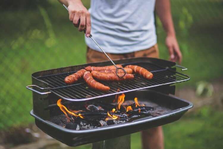Ile kcal ma kiełbasa? | kiełbasa kcal