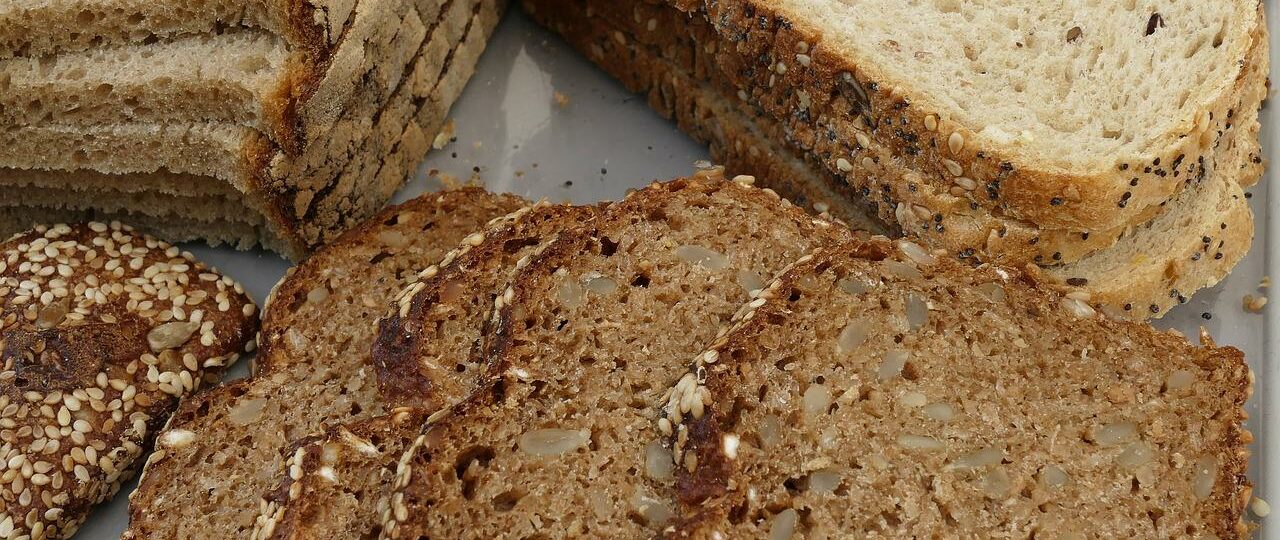 Ile kcal ma kromka chleba ciemnego? | kromka chleba ciemnego kcal