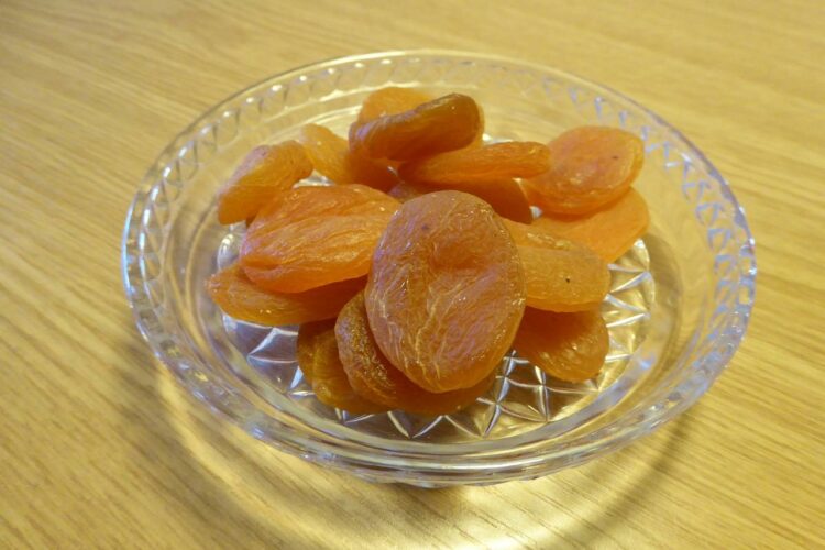 Ile kcal ma morela suszona? | morela suszona kcal