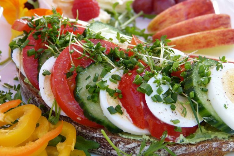 Ile kcal ma ogórek świeży? | ogórek świeży kcal