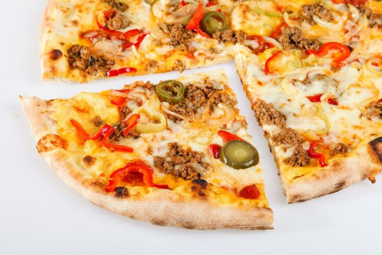 Ile kcal ma pizza capriciosa? | pizza capriciosa kcal
