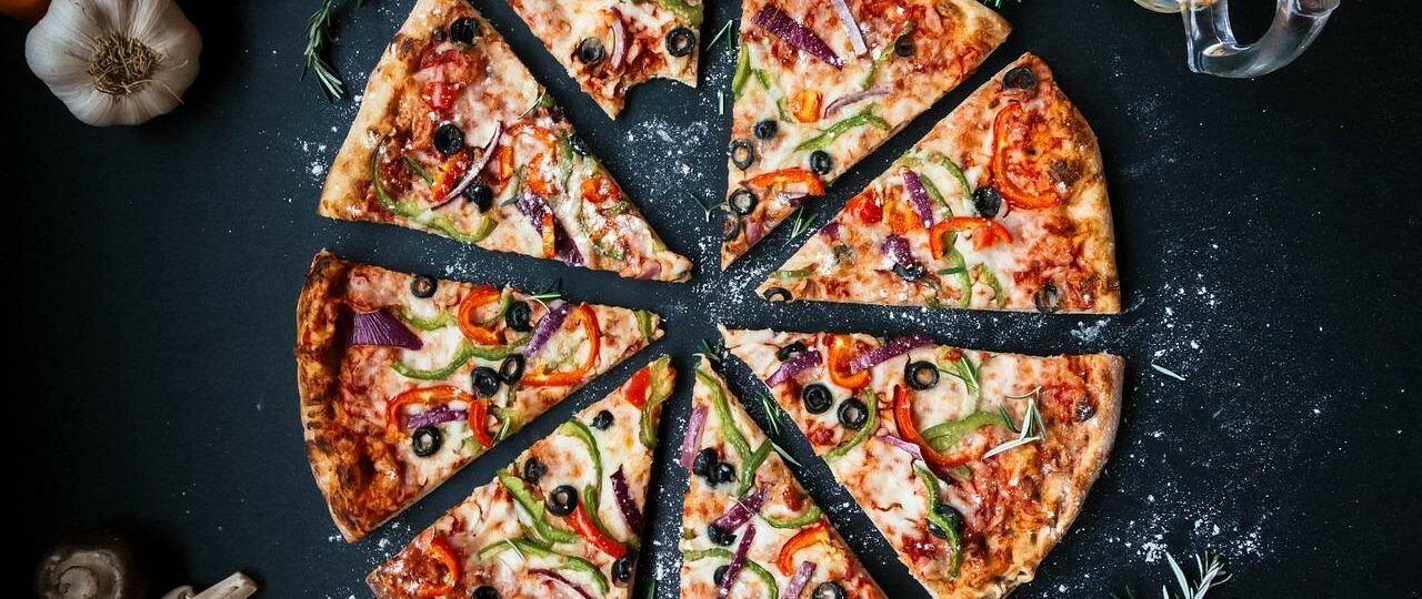Ile kcal ma pizza margarita? | pizza margarita kcal