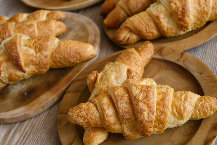 Ile kcal ma rogal maślany? | rogal maślany kcal