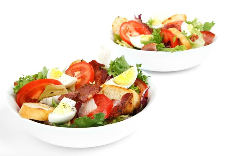 Ile kcal ma sałata zielona? | sałata zielona kcal