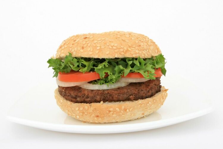 Ile kcal ma sałatka jarzynowa z majonezem? | sałatka jarzynowa z majonezem kcal