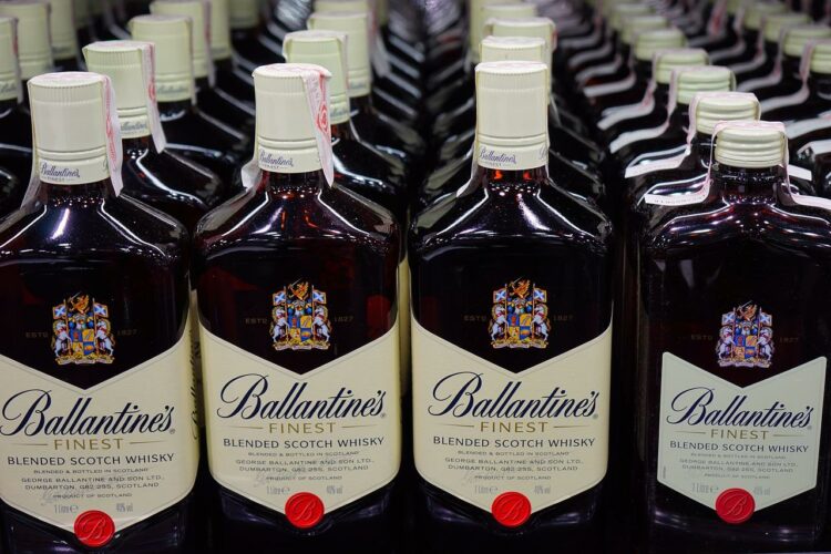 Ile kcal ma whisky ballantines? | whisky ballantines kcal