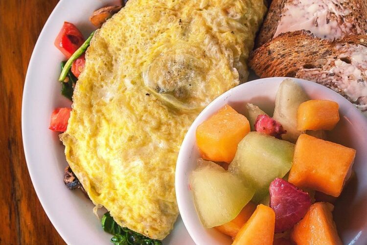 Ile kcal ma żółtko jajka? | żółtko jajka kcal
