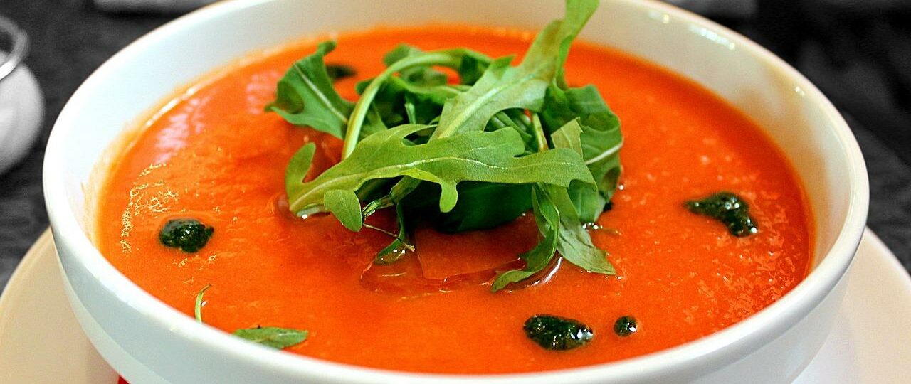 Ile kcal ma zupa pomidorowa? | zupa pomidorowa kcal