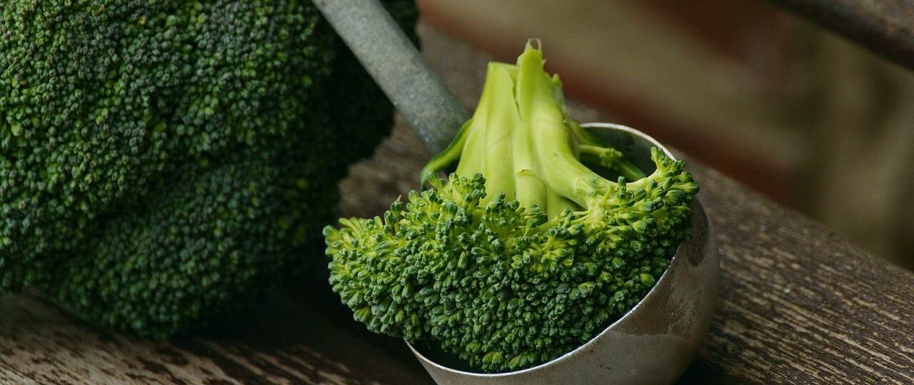 Ile kcal mają brokuły gotowane? | brokuły gotowane kcal