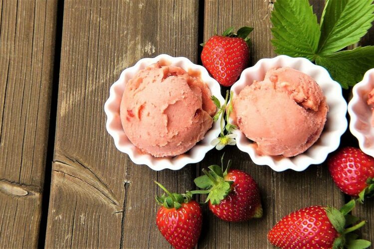 Ile kcal maja lody? | lody kcal