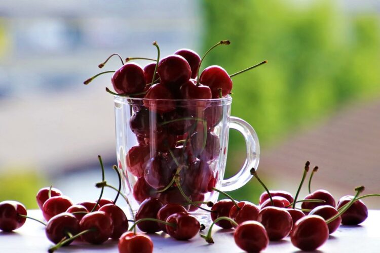Ile kcal mają owoce i warzywa? | owoce i warzywa kcal